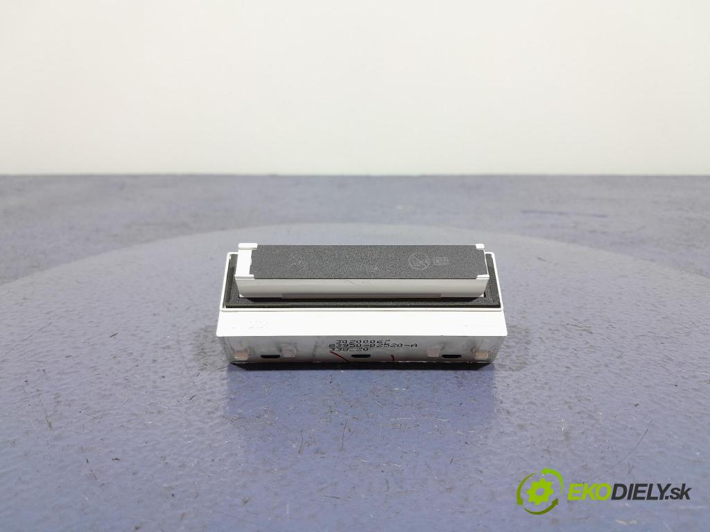 Suzuki Swace 2021 Zobrazit: Rádio: / GPS 93950-02520