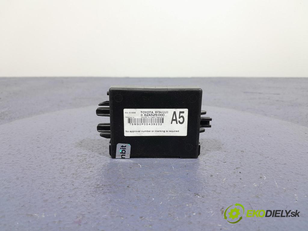 Suzuki Swace 2021 riadiaca jednotka 89784-02100