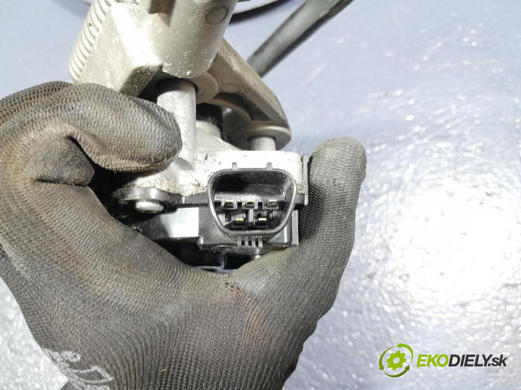 Suzuki Swace 2021 mechanizmus motor: Stierače: Predné 85110-12C80