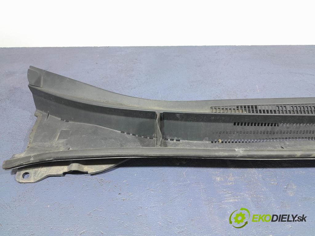 Suzuki Swace 2021 torpédo 55781-02580