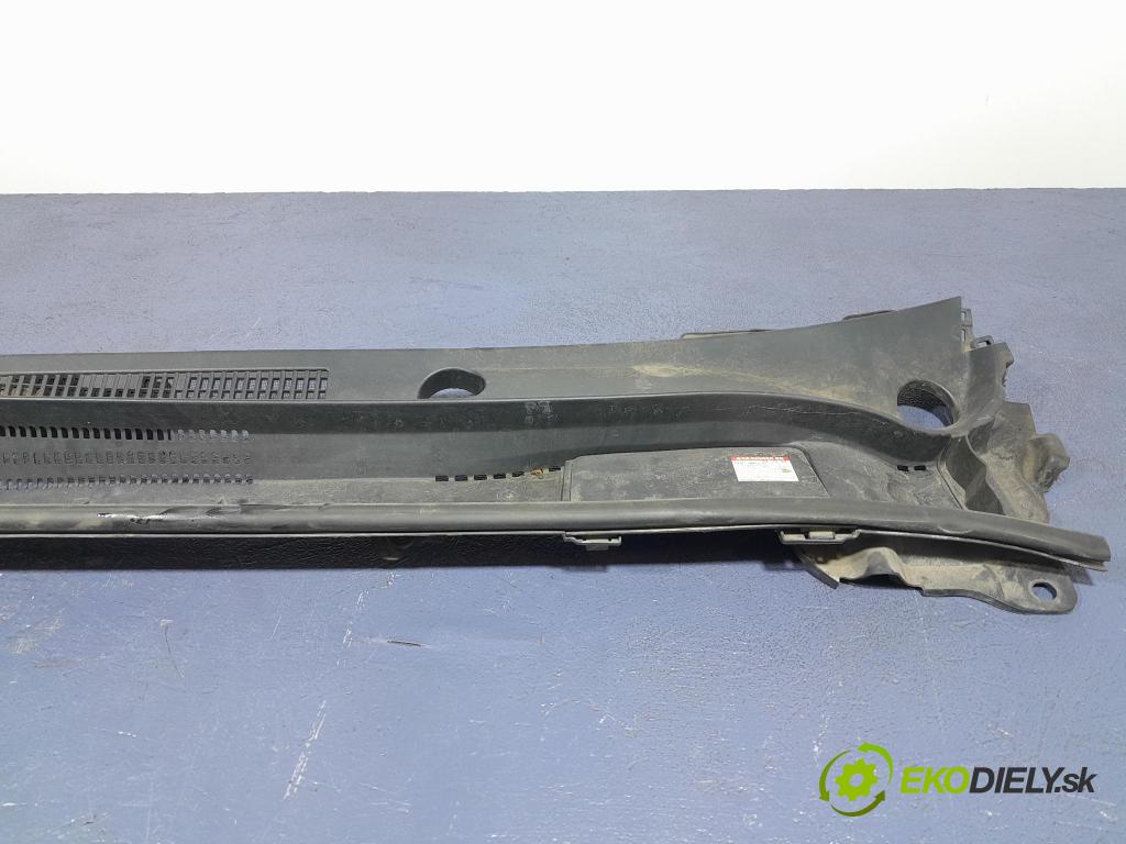 Suzuki Swace 2021 torpédo 55781-02580