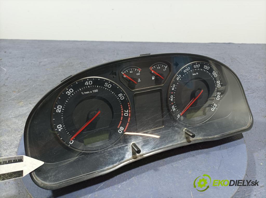 Skoda Superb 2003 prístrojovka/ budíky 3U0920810C