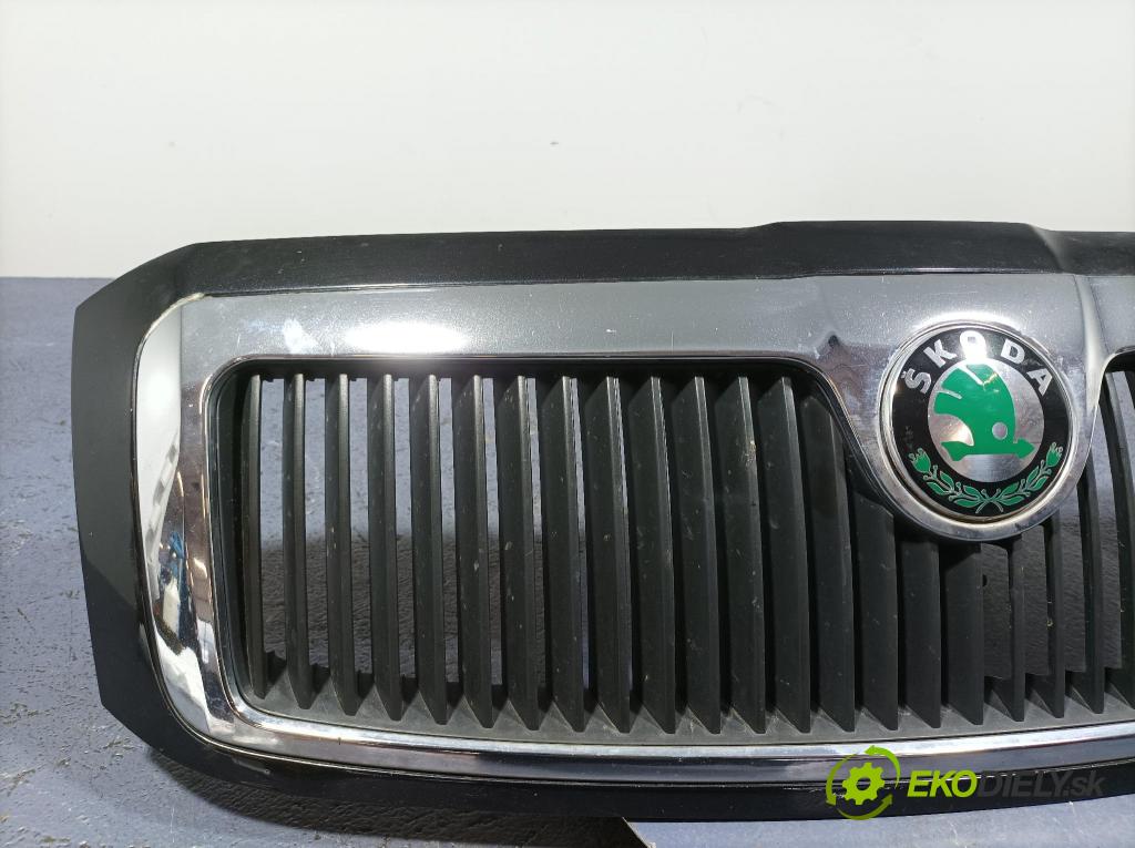 Skoda Superb 2003 miežka / Gril: 3U0853651C