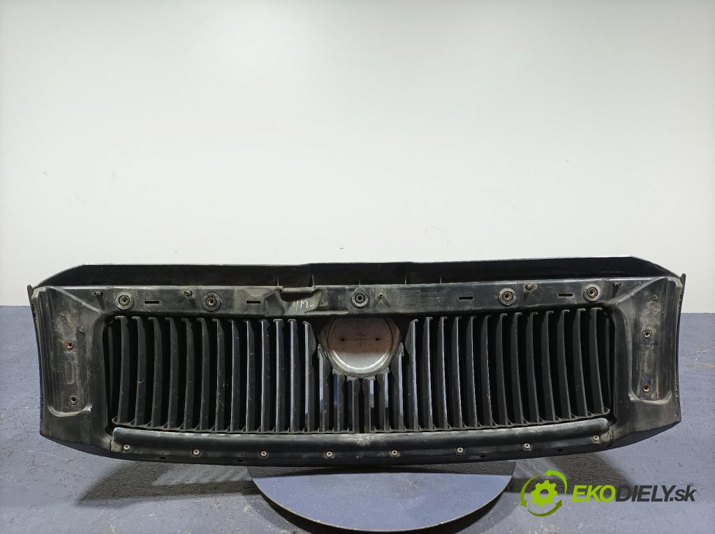 Skoda Superb 2003 miežka / Gril: 3U0853651C