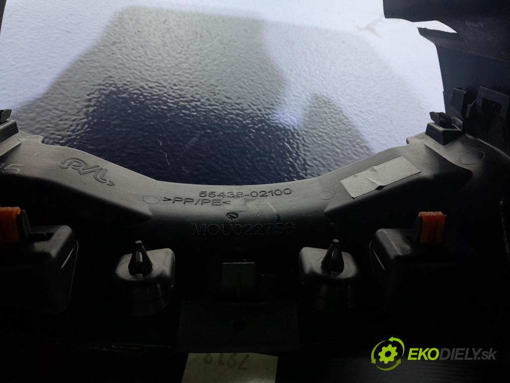 Suzuki Swace 2021 kryt Plast: Interiéry: 45286-02630