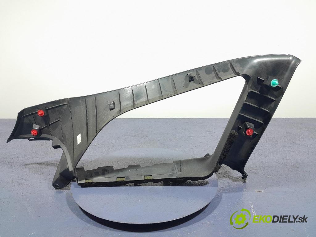 Suzuki Swace 2021 kryt Plast: Interiéry: 62470-02640