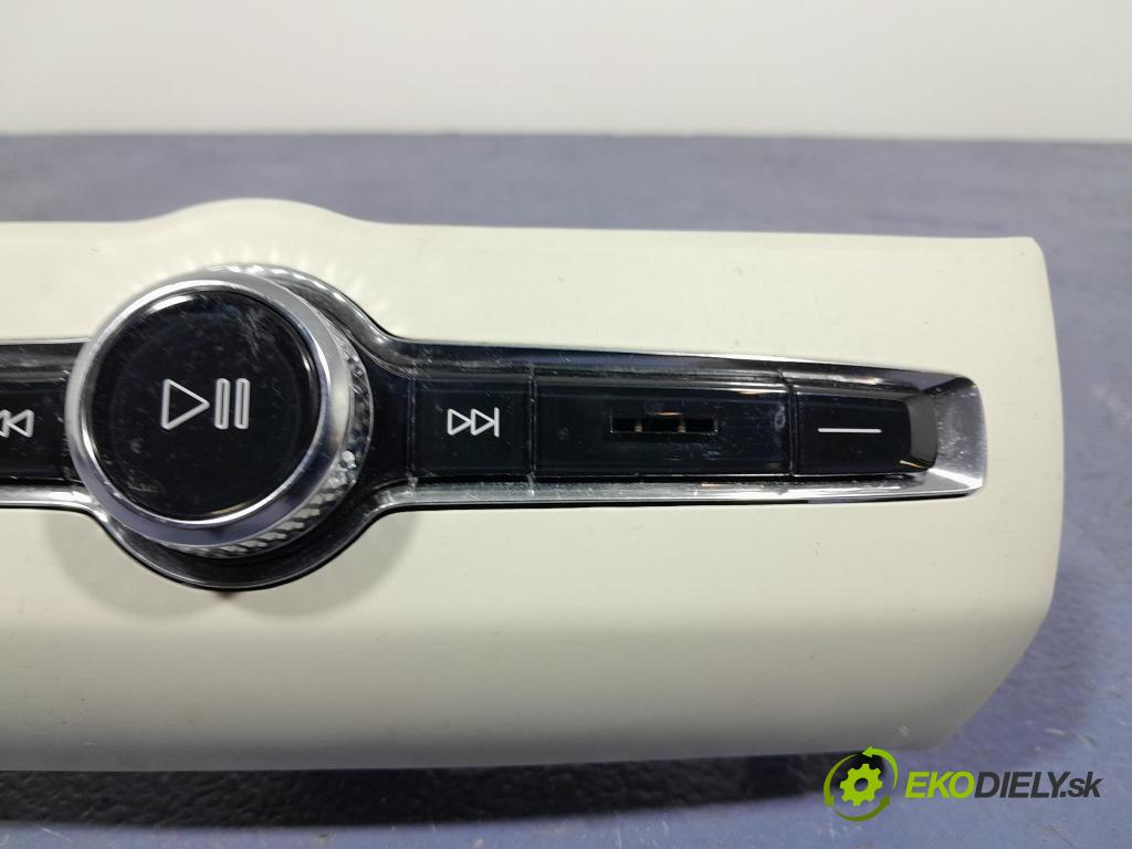 Volvo Xc60 2022 prepínač Rádio: Navigacia: 31398845