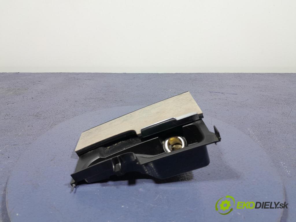 Volvo Xc60 2022 kastlík 32275469