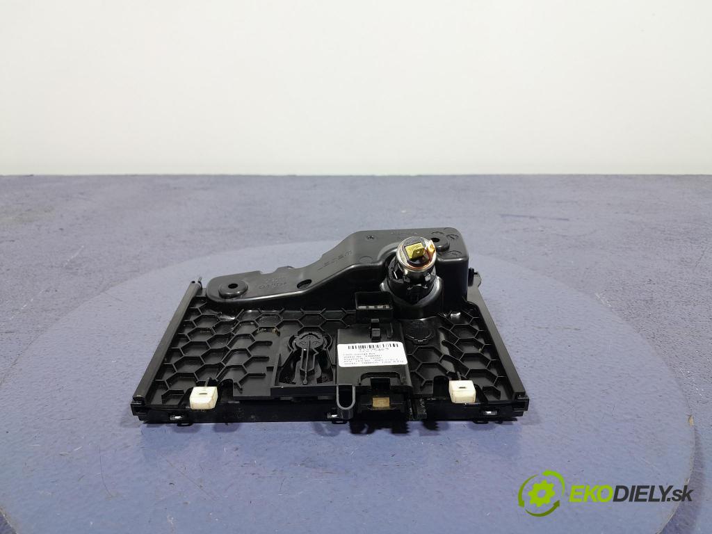 Volvo Xc60 2022 kastlík 32275469
