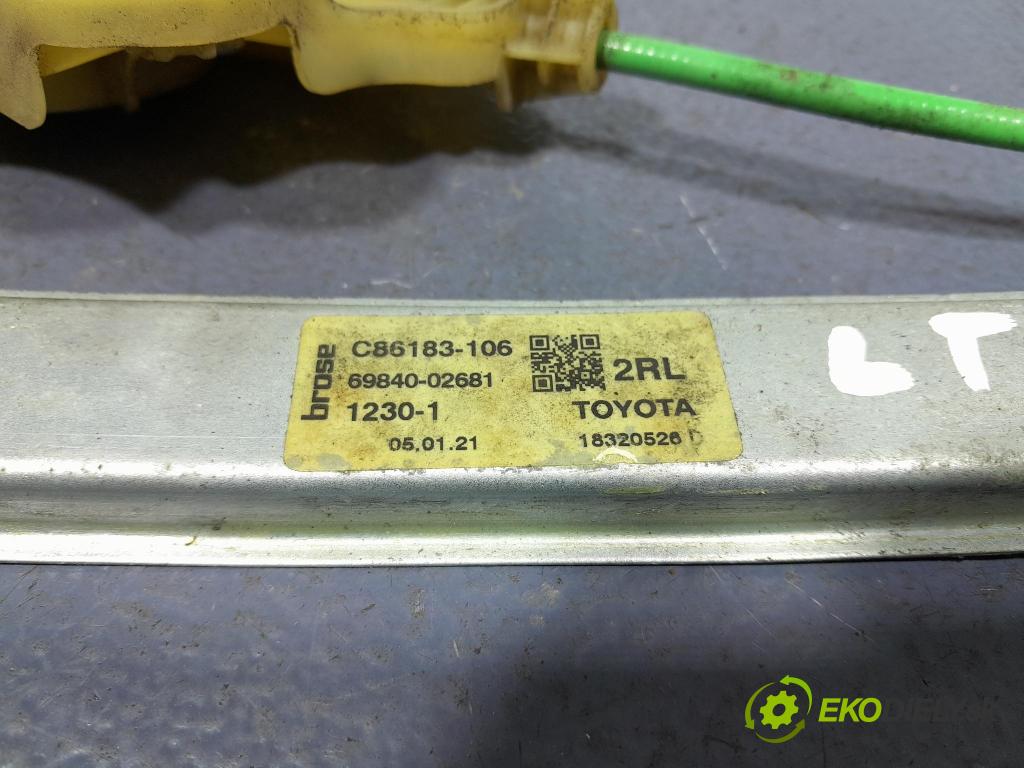 Suzuki Swace 2021 mechanizmus okna Okná: zad Vľavo: 69840-02681