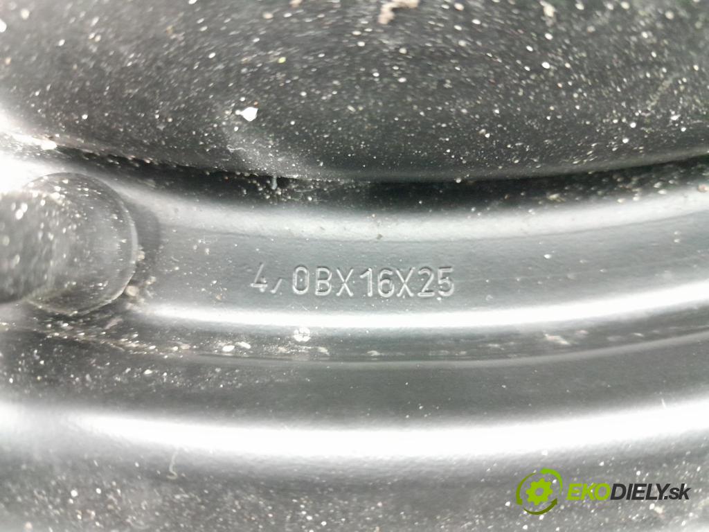 Volvo V50 2007 koleso Prístup: