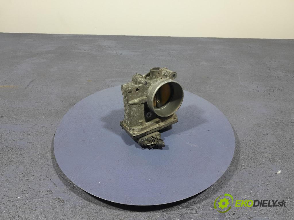 Volvo S60 2007 klapka 30711551