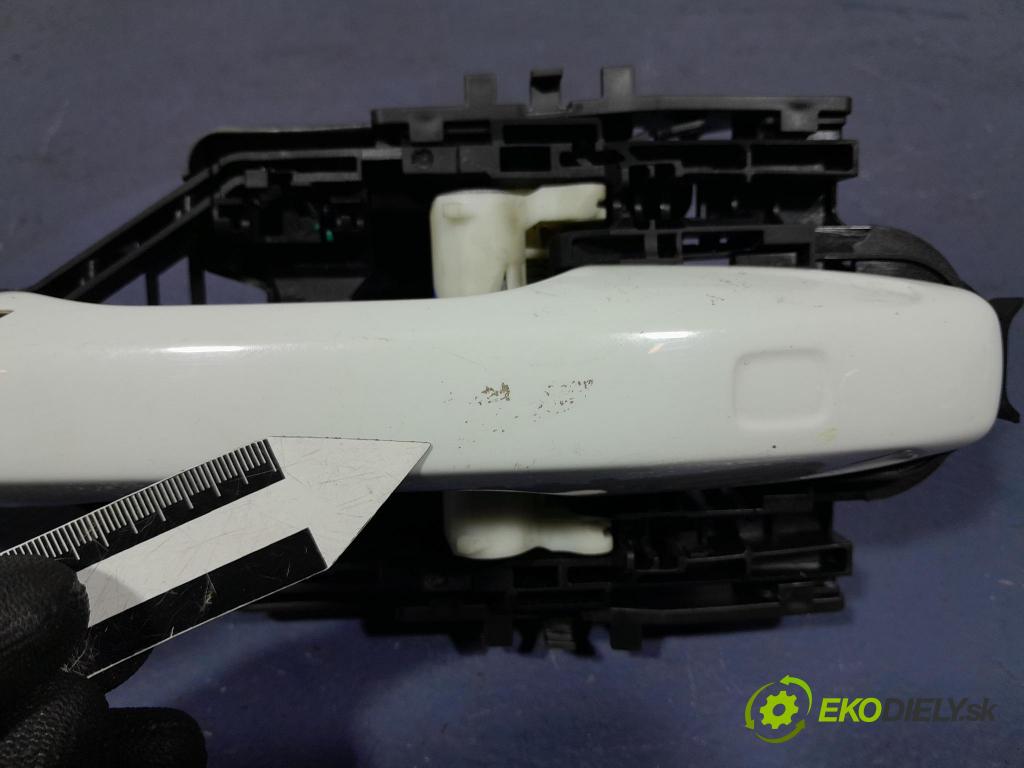 Volvo Xc60 2022 rukoväť Predné Prava: 31378254