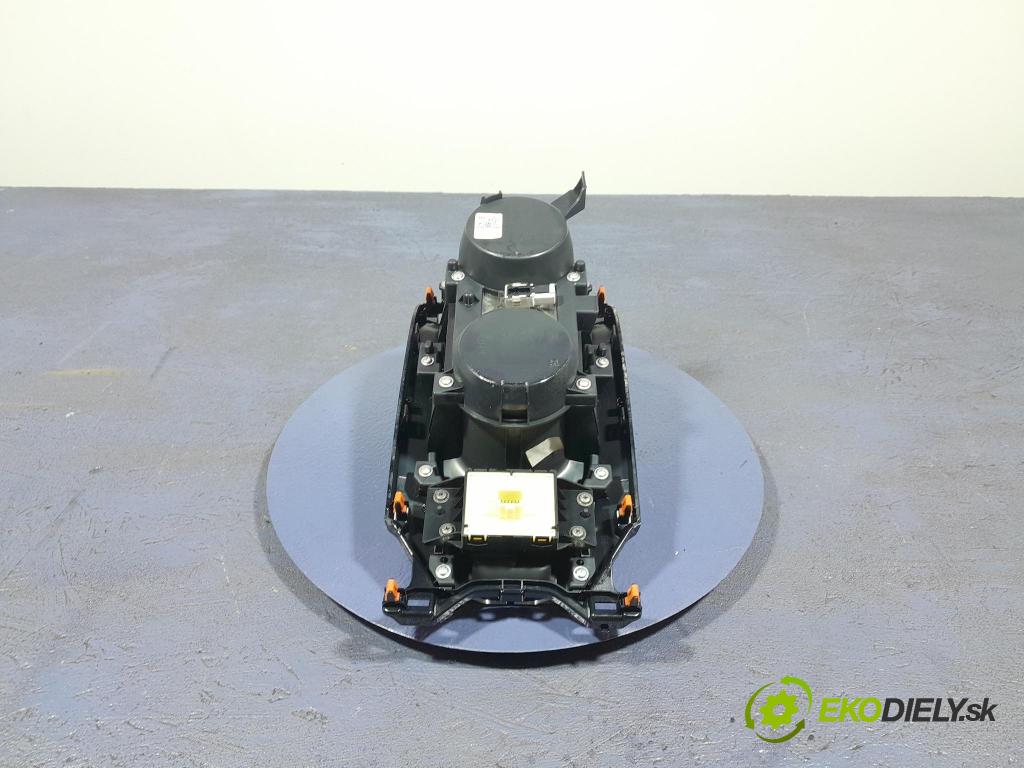 Suzuki Swace 2021 kastlík 58822-02410