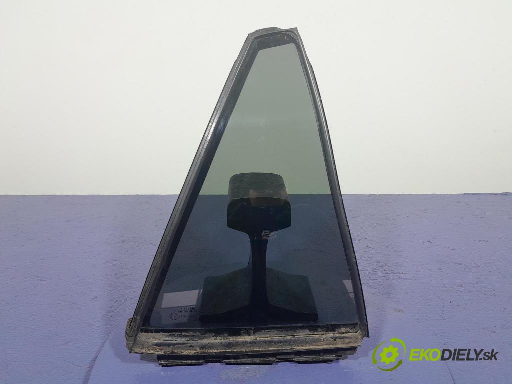 Suzuki Swace 2021 sklo dvere zad Prava: 68188-02260