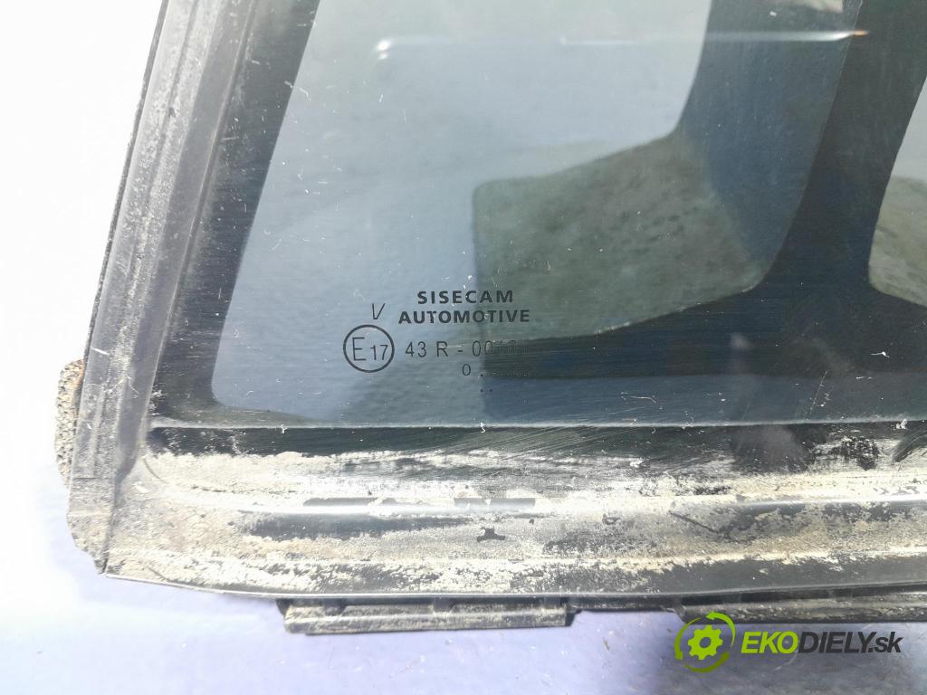 Suzuki Swace 2021 sklo dvere zad Prava: 68188-02260