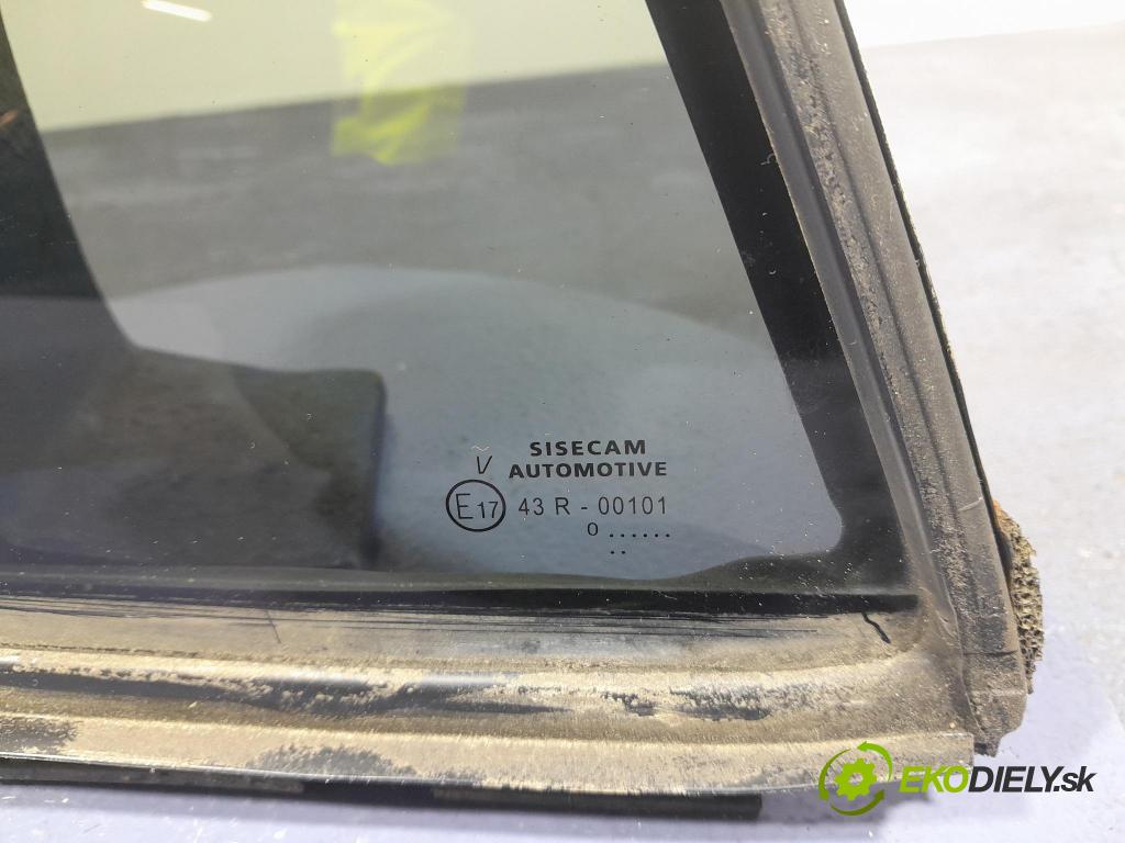 Suzuki Swace 2021 sklo dvere zad ľavé 68189-02260
