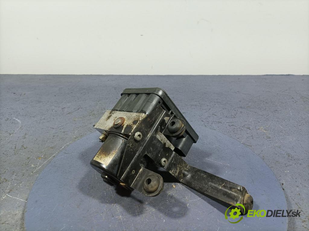 Volvo V50 2007 čerpadlo ABS x 30794728