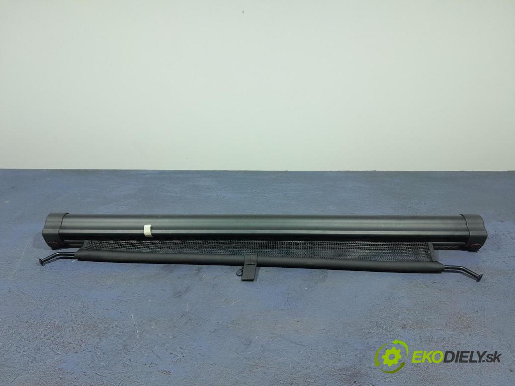 Suzuki Swace 2021 sietka 64230-02020