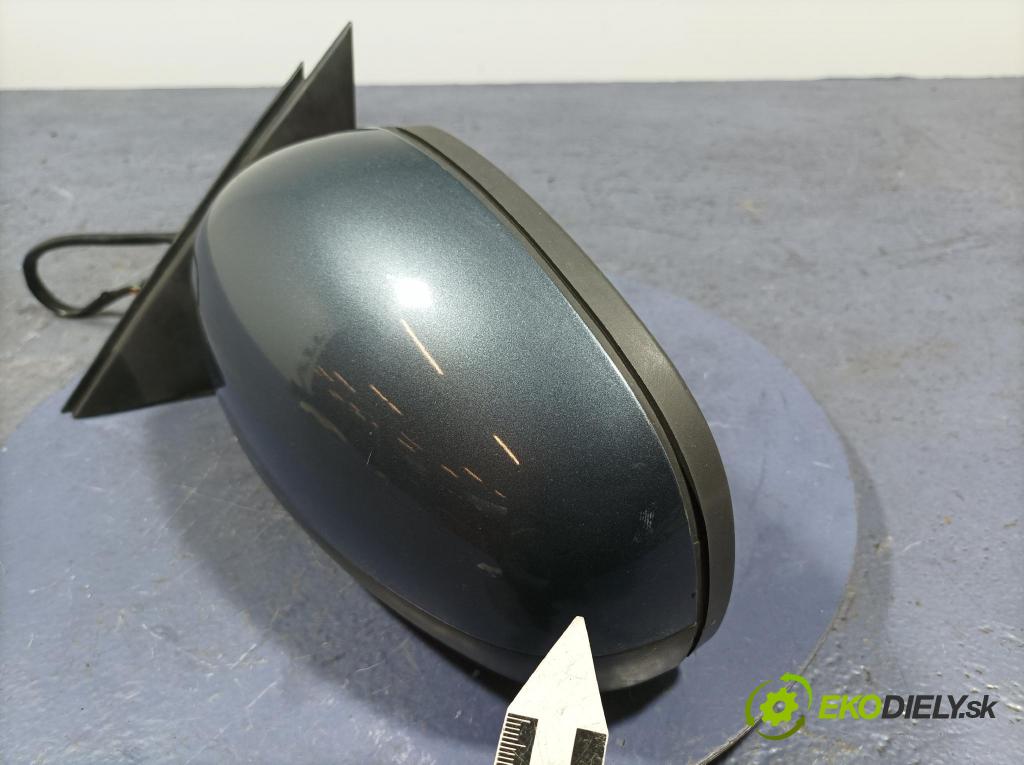 Skoda Fabia 2007 zrkadlo Vľavo: