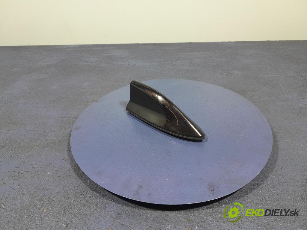Suzuki Swace 2021 Antena