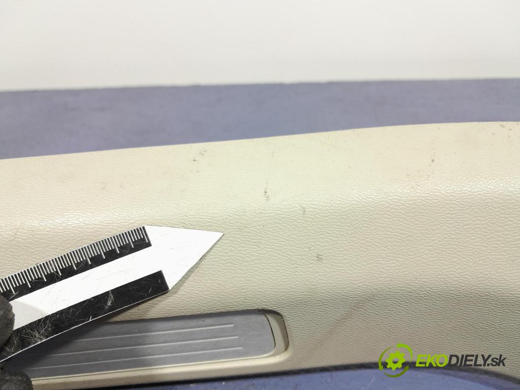 Volvo Xc60 2022 kryt Plast: Interiéry: 31463218