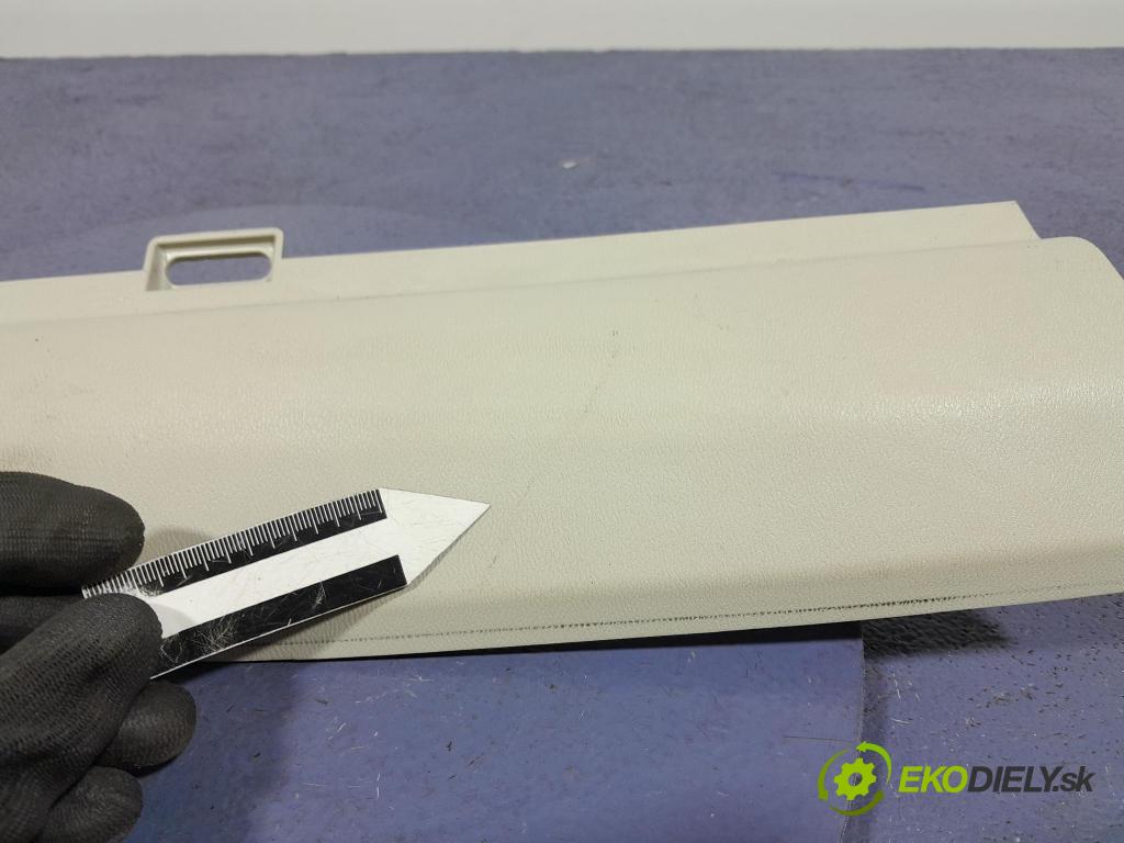 Volvo Xc60 2022 kryt Plast: Interiéry: 31479015