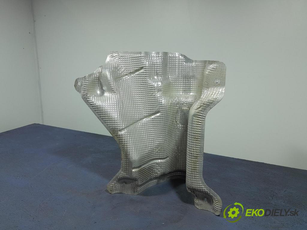 Volvo Xc60 2022 kryt Tepelné: 32325572