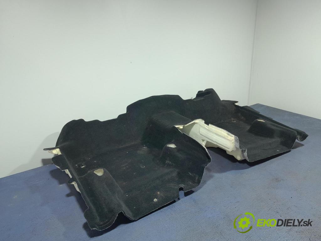 Volvo Xc60 2022 koberec do auta 32273260