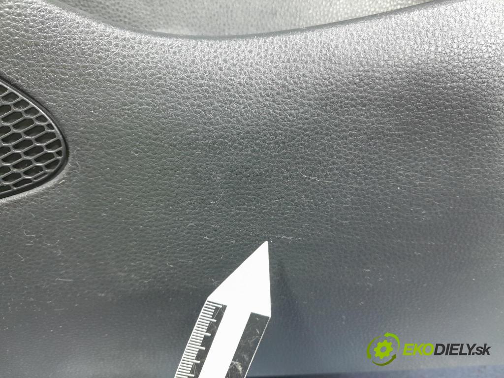 Suzuki Swace 2021 Čalounictví: dvere Predné Prava: 67611-02860