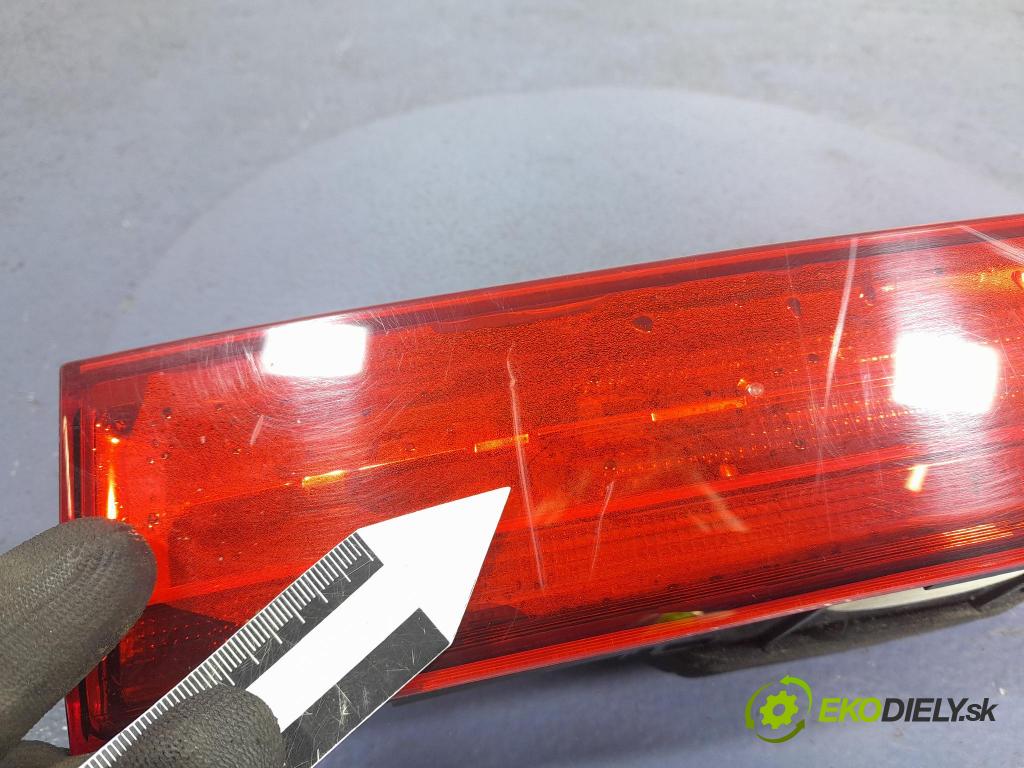 Volvo Xc60 2022 svetlo / reflektor zad ľavá Vonkajsia: