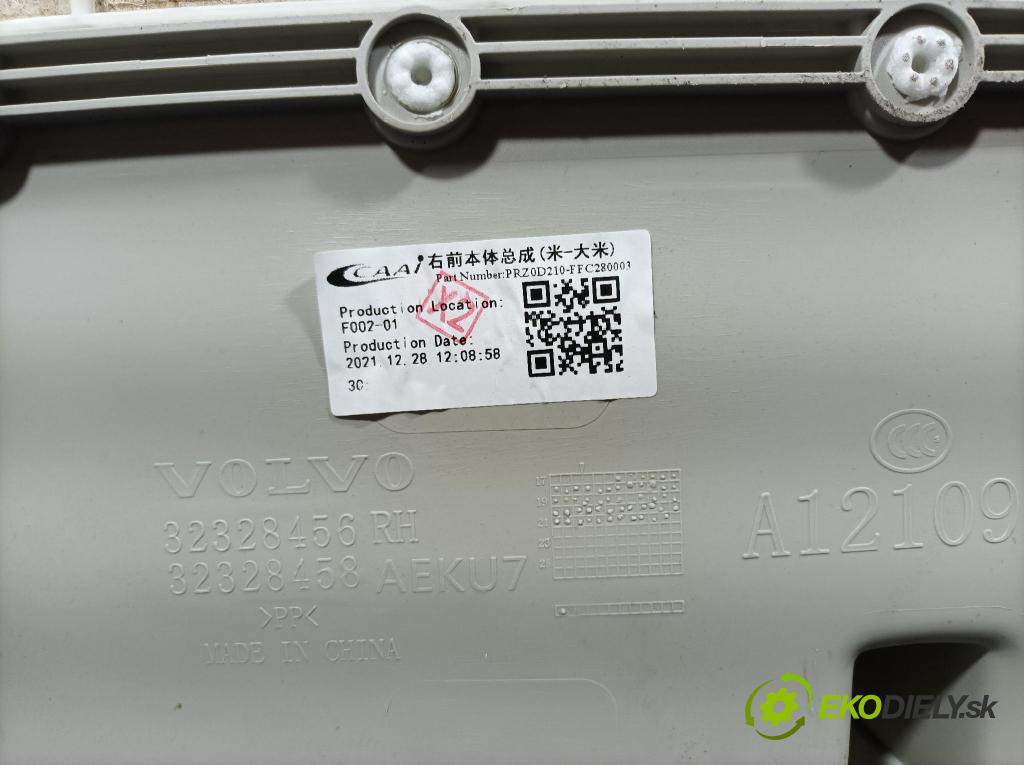 Volvo Xc60 2022 Čalounictví: dvere Predné Prava: