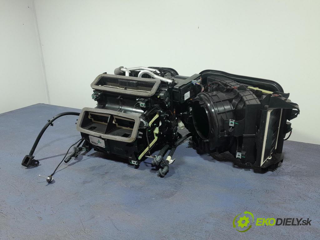 Volvo Xc60 2022 radiator 32275614