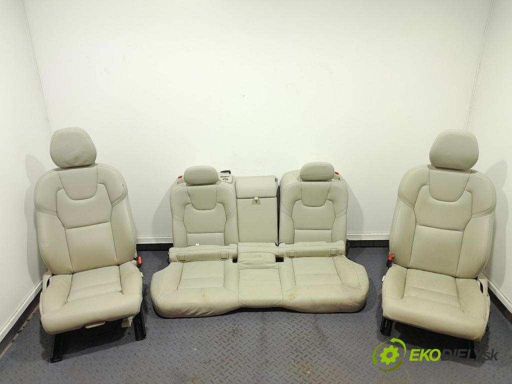 Volvo Xc60 2022 sedačke: Set.: