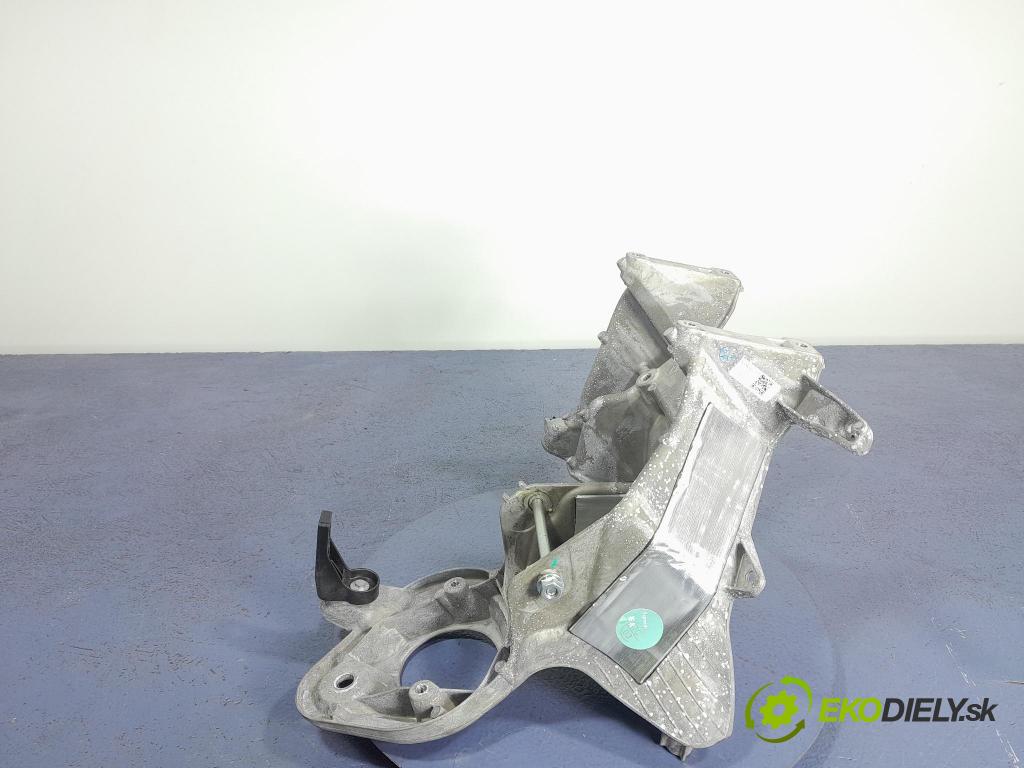 Volvo Xc60 2022 pedále 32264704