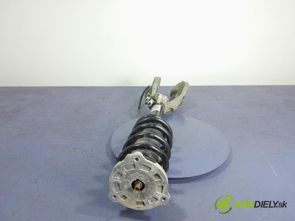 Volvo Xc60 2022 tlmič Predné Správny.: 32213633