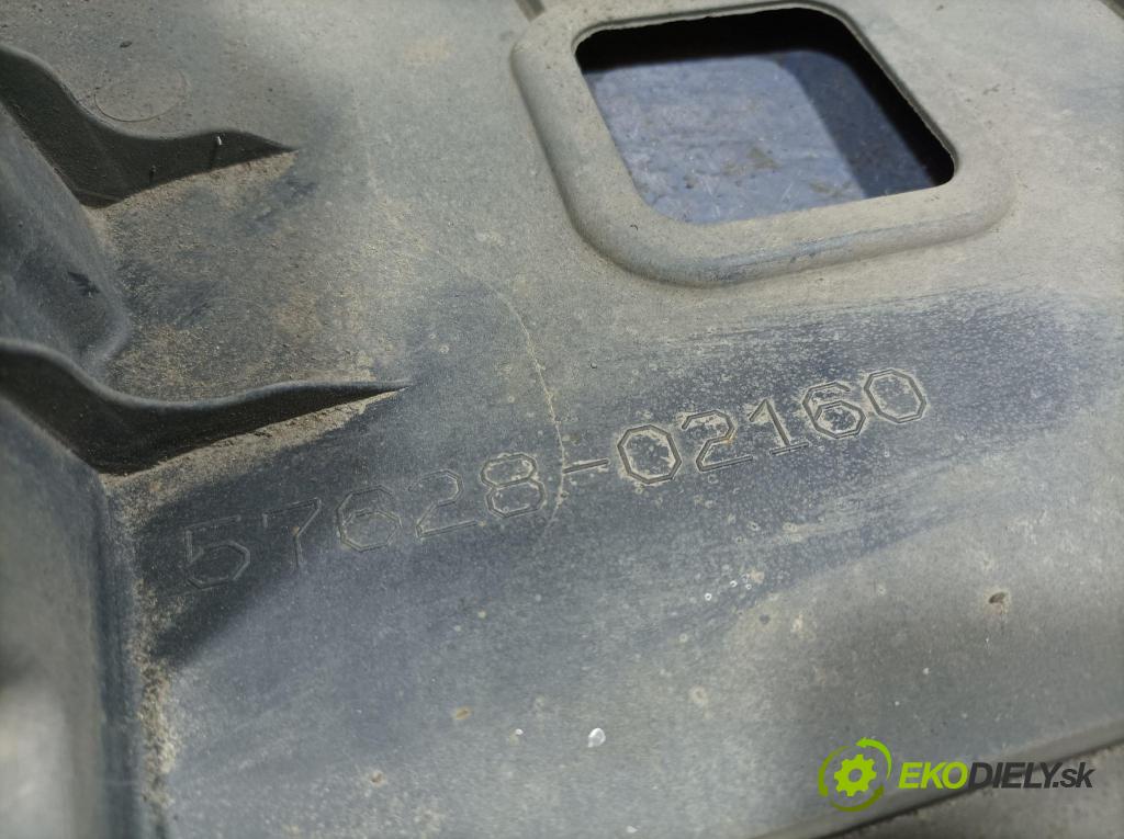 Suzuki Swace 2021 kryt Plast: podvozek: 57628-02160