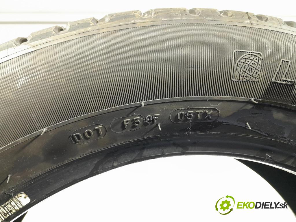 Volvo Xc60 2022 pneumatika Leto: 3528709516938