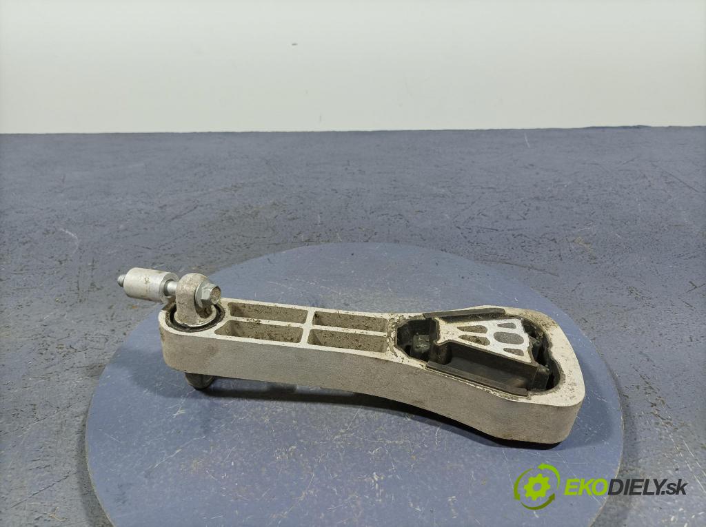 Volvo Xc60 2022 airbag / držiak skrine 32298950