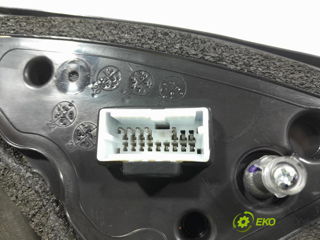 Kia Ceed 2023 zrkadlo pravé 87620-J7160