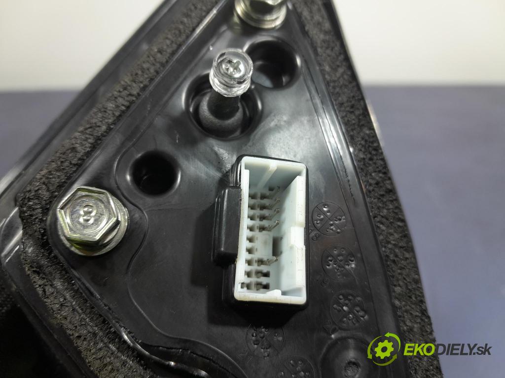 Kia Ceed 2023 zrkadlo Vľavo: 87620-J7220