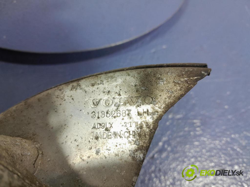 Volvo Xc60 2022 náboj levá 32298139