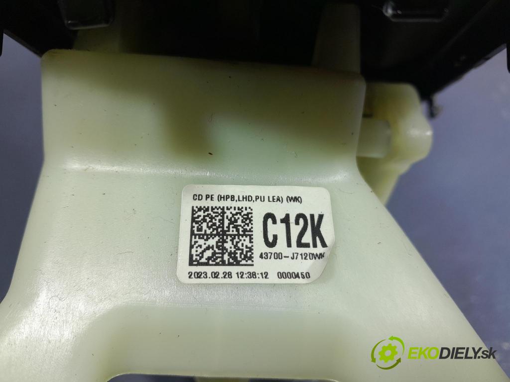 Kia Ceed 2023 Páka: Zmeny: 43700-J7120