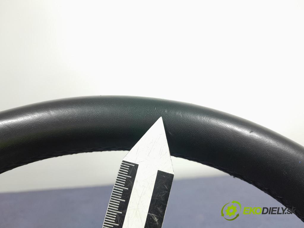 Kia Ceed 2023 volant 56100-J7HX0