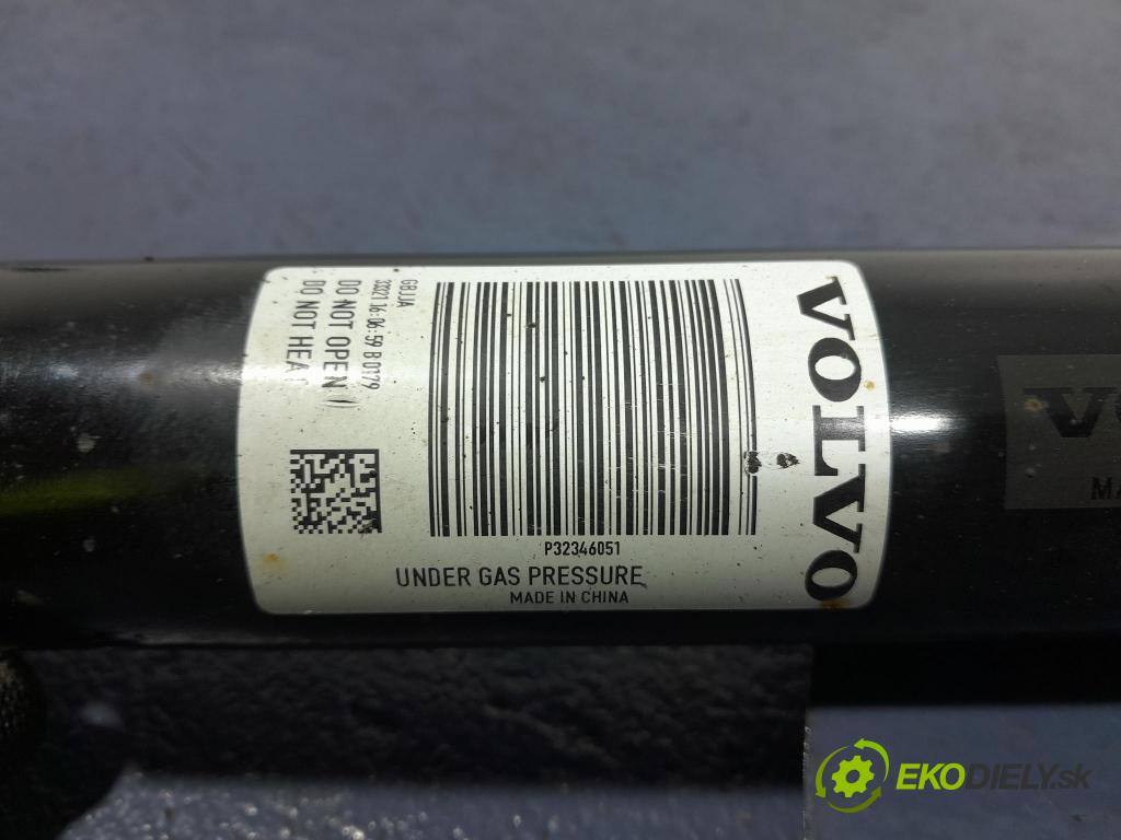 Volvo Xc60 2022 tlmič zad Vľavo.: 32346051