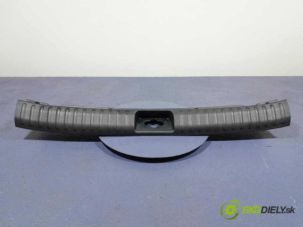 Kia Ceed 2023 kryt Plast: Interiéry: 85771-J7300