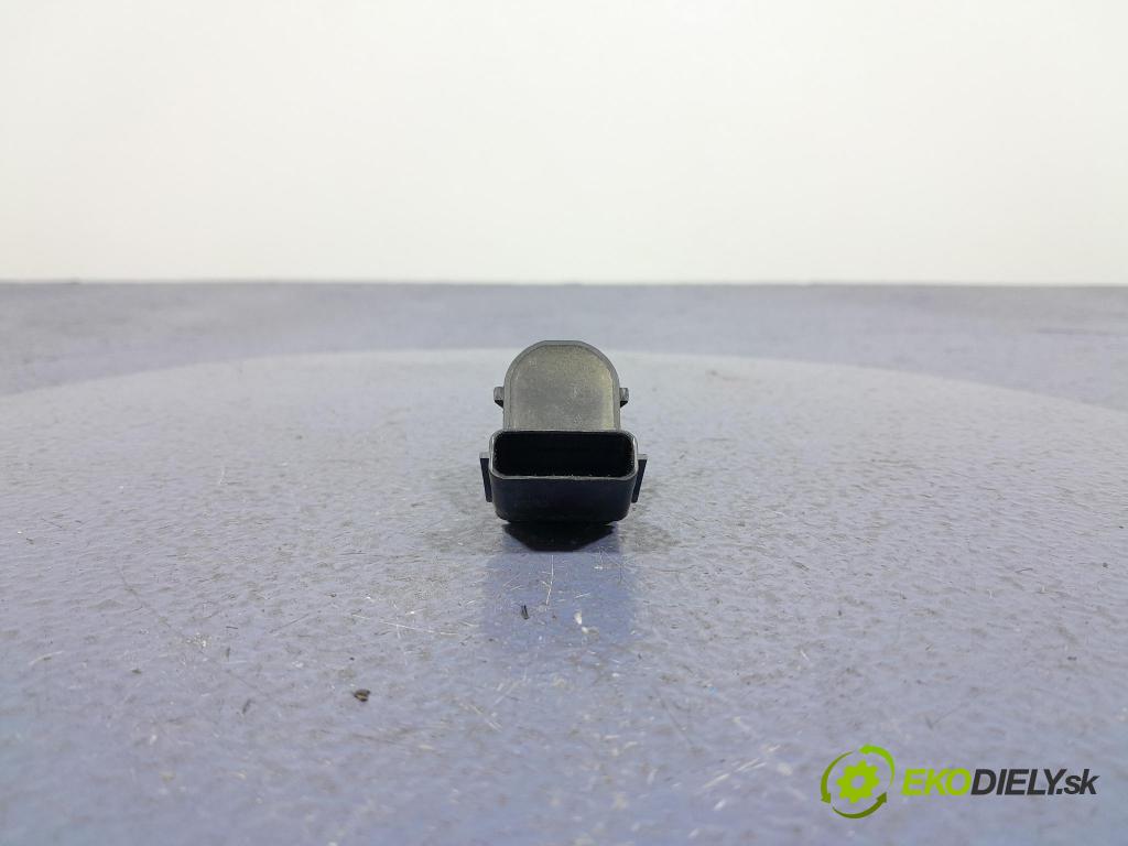 Kia Ceed 2023 snímač / riadiaca jednotka PDC 95720-J7000