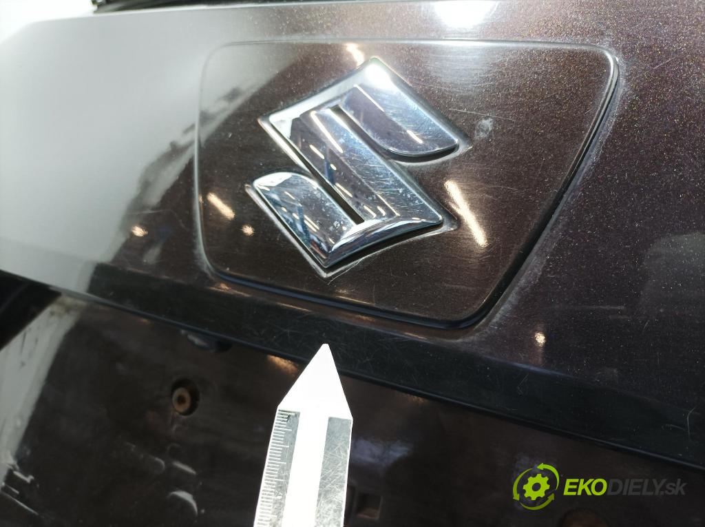 Suzuki Swace 2021 zadna dveře kufra: kufra:
