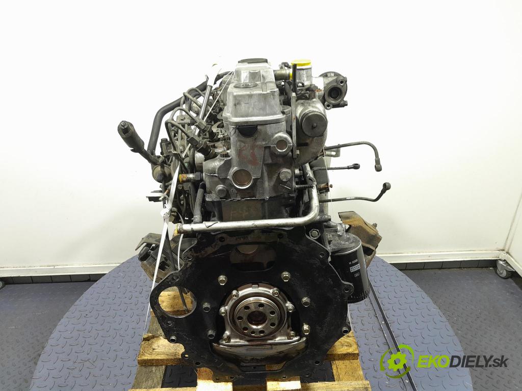 Mitsubishi Pajero 1999 motor Diesel: 4M40