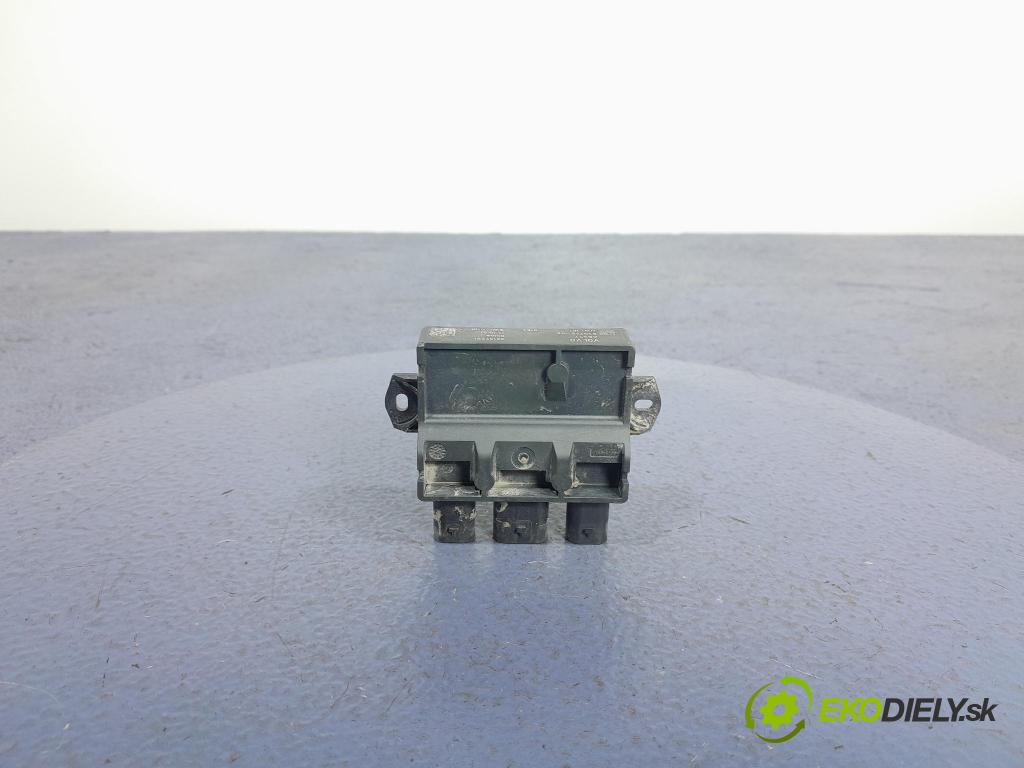 Volvo Xc60 2022 riadiaca jednotka 32137251